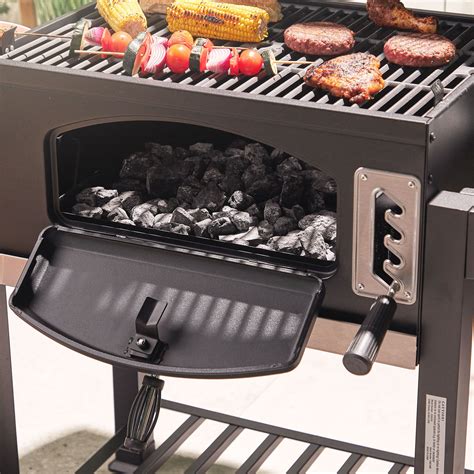 If you are interested in grilling hamburgers or steaks these gas grills will do the job. . Best barbecue machine